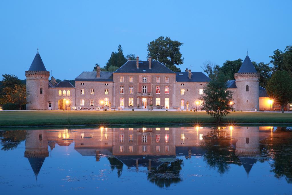 Le Domaine Chateau Du Faucon Donchery Exterior photo